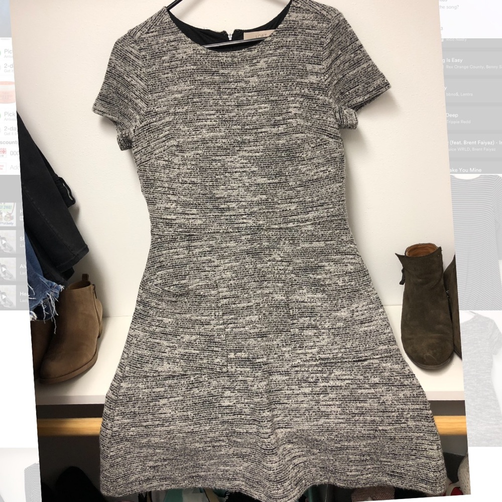 LOFT DRESS - Picture 2 of 4
